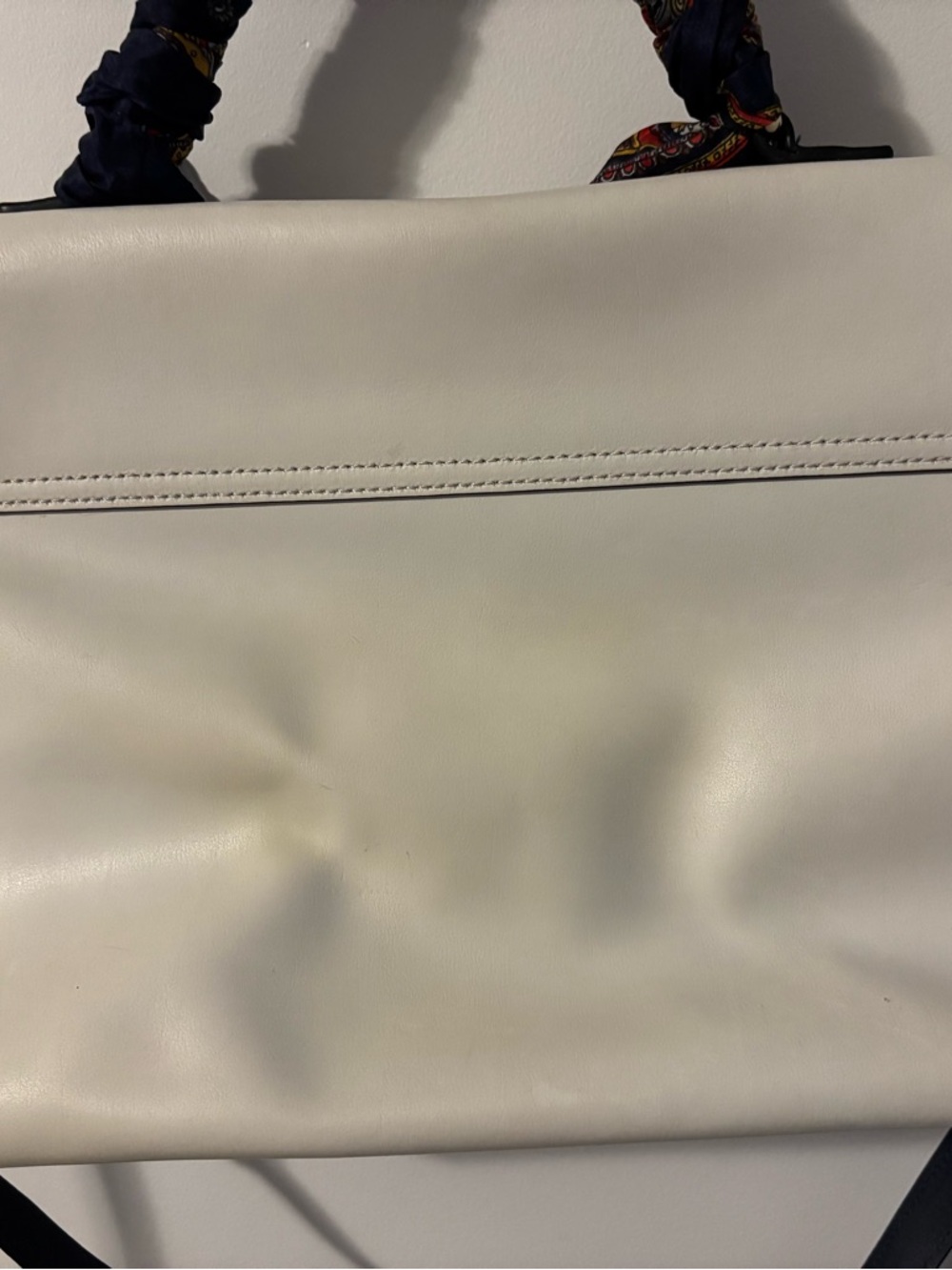 Kate Spade Large Laurel Magnolia Trapeze Satchel - Picture 4 of 16